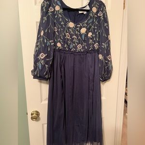 NWT JessaKae Navy Floral Dress Size Medium